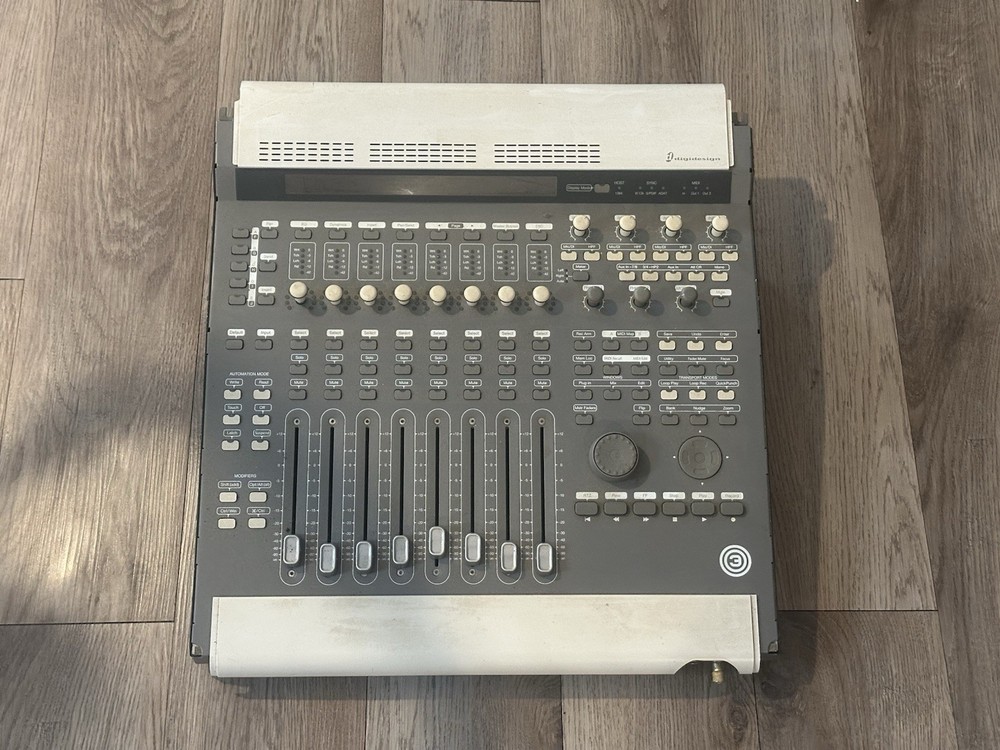 Digidesign 003 Factory Digital Recording Workstation