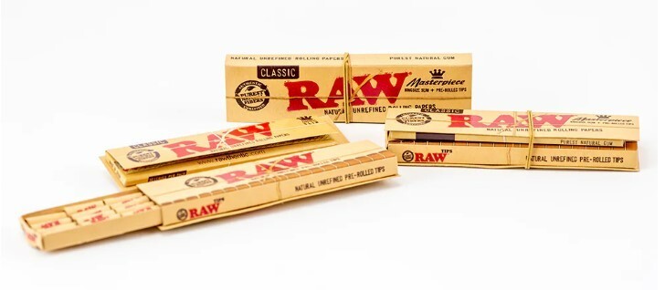 RAW King Size "MASTERPIECE" Rolling Papers with Pre Rolled Tips - (3 Packs)