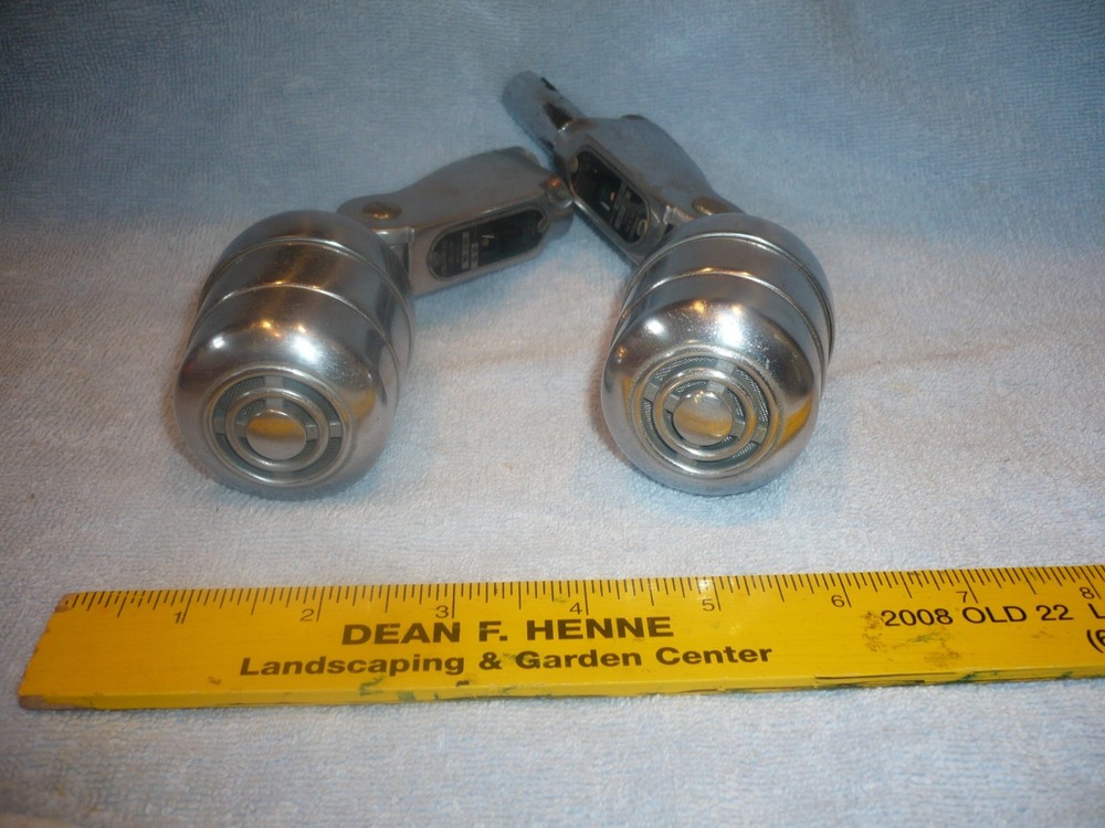 2 Stromberg Carlson Model MD-37AS Dynamic Microphone Vintage untested