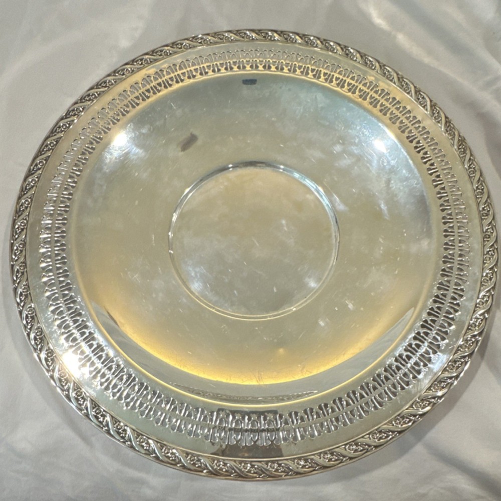 Wm. Rogers & Son Silverplate Spring Flower Pattern Tray Ornate Edge Post-1940