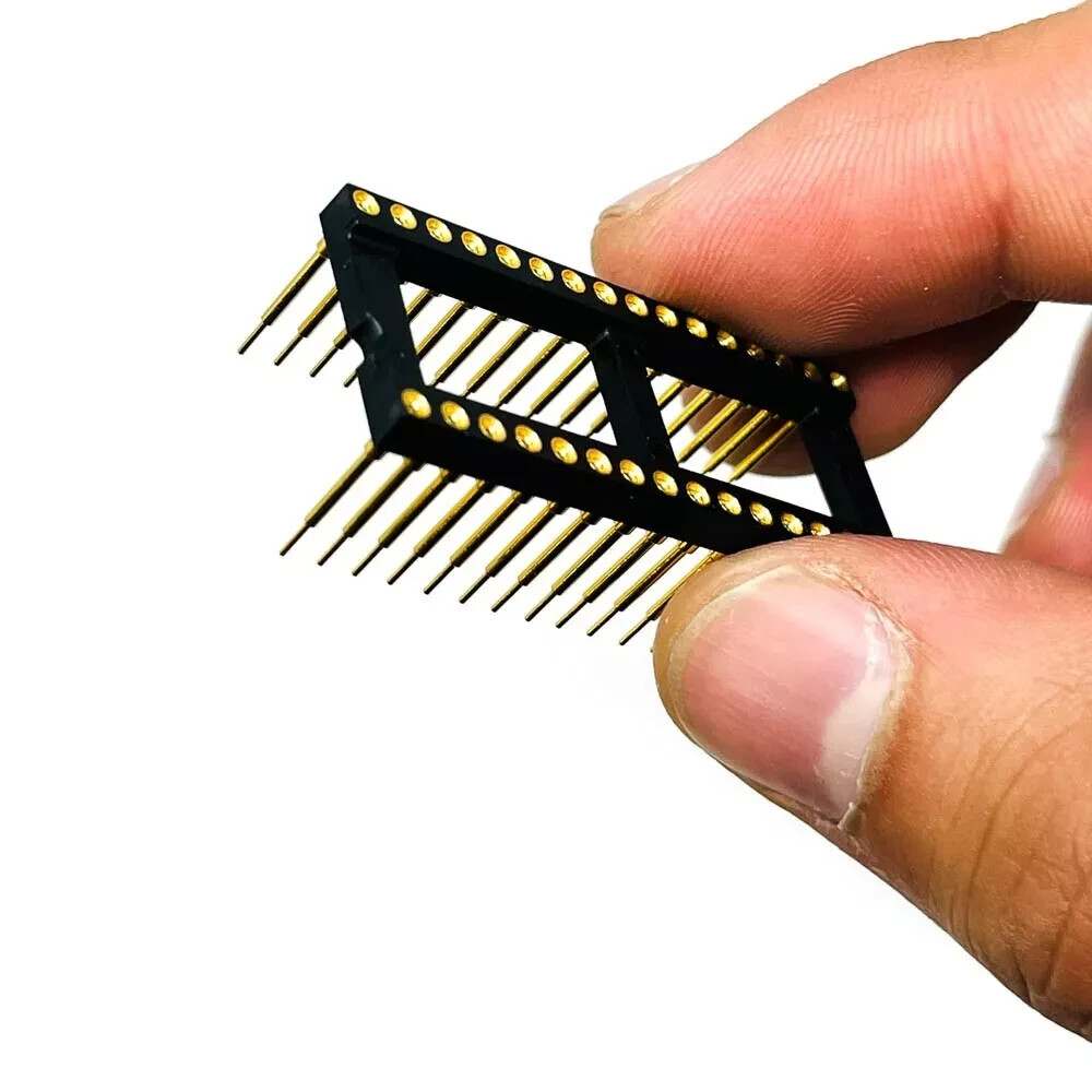 McKenzie Technology IC Socket DIP 632-310B 32 Position 12 pcs Pack