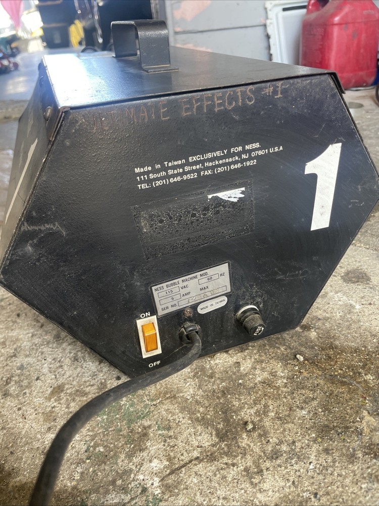Vintage NESS BM-001 Bubble Machine