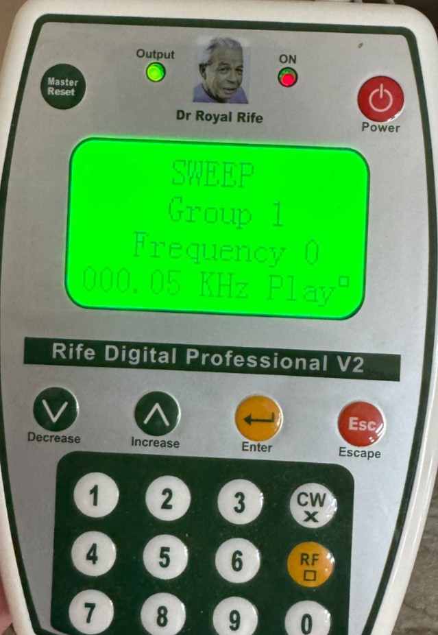 RIFE DIGITAL PROFESSIONAL V2 ELECTROMAGNETIC WELLNESS THERAPY BUNDLE