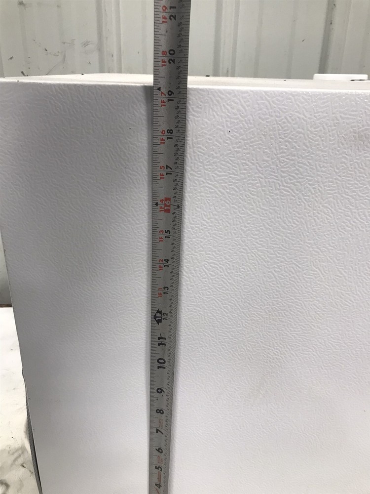 Kenmore mini fridge refrigerator