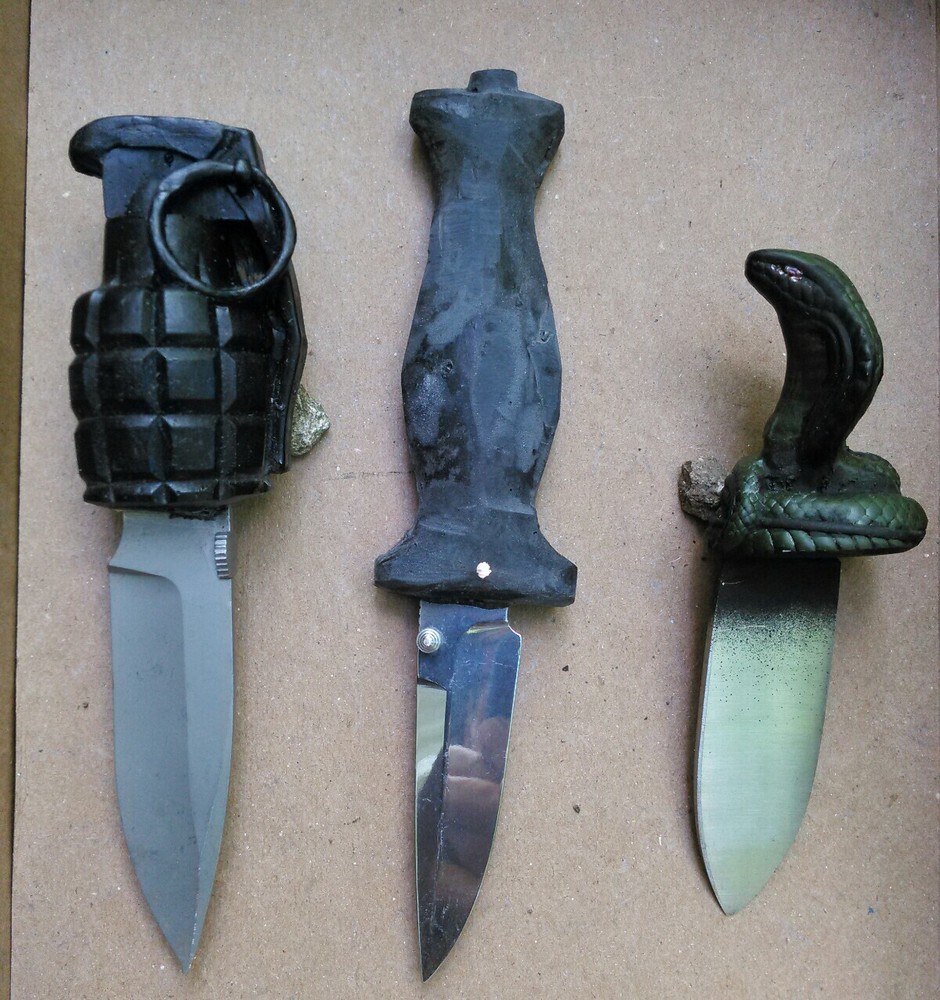 Skull 💀 Head Boot Knife/Dagger - 7 1/2" overall - 3" Blade