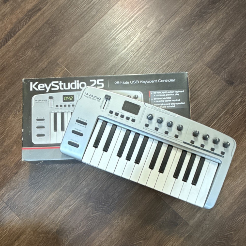 M-Audio Keystudio 25 USB Midi Controller, Used Good Condition, No Chord