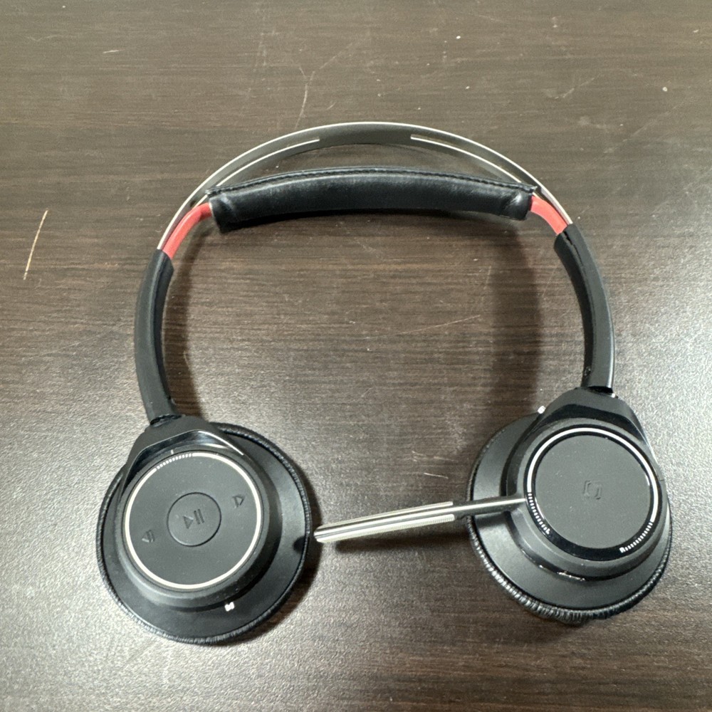 PLANTRONICS PLT Focus B825 Bluetooth Dual Headset Headset + Case Only