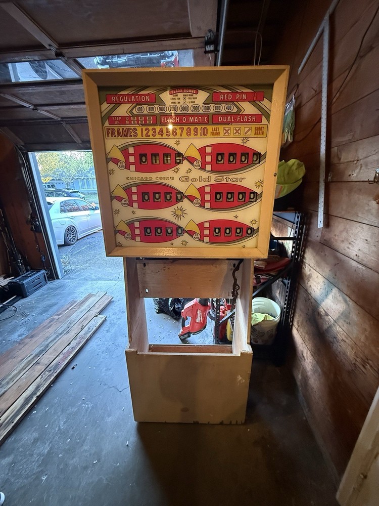 Chicago Coins, Bowling Machine