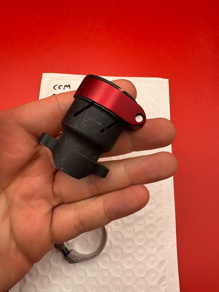 CCM CCI Phantom Feedneck