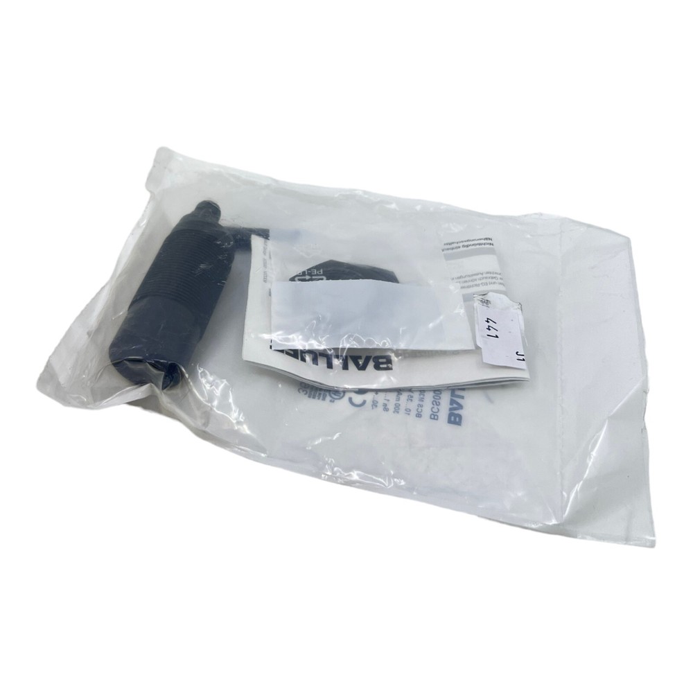 Balluff BCS007F Capacitive Level Sensor IP66 100Hz M30 PBT 4 Pin