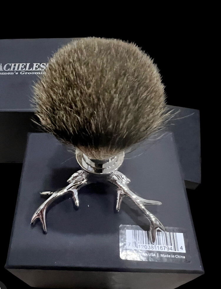 Stacheless badger grooming shaving brush