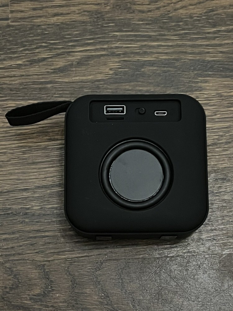 Soar NFL KC Chiefs Mini Wireless Bluetooth Speaker