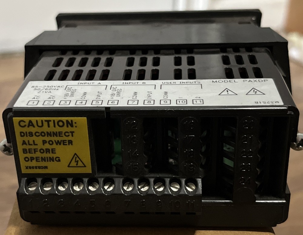 Red Lion PAXDP000 Panel Process Meter