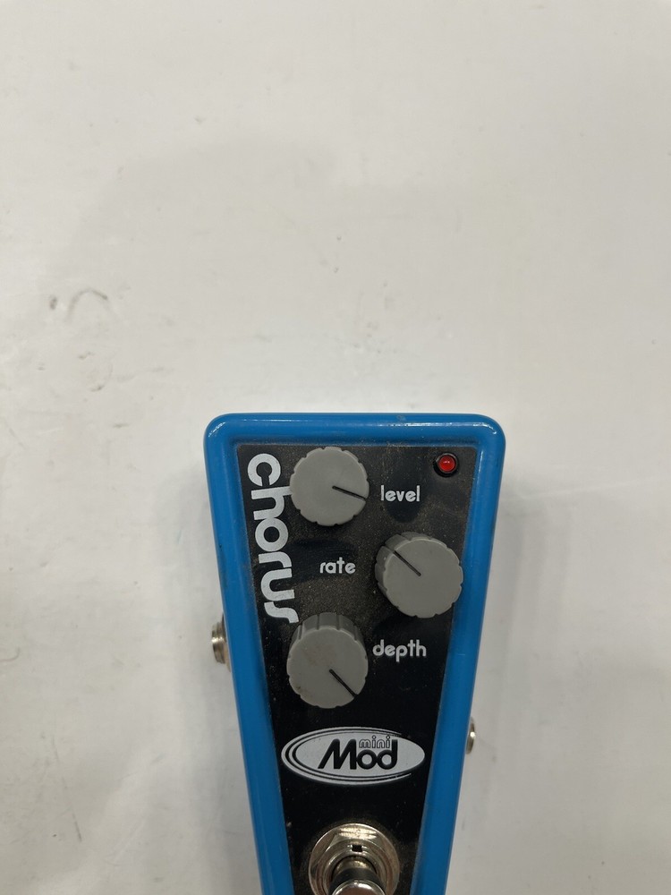 Modtone MTM-CH Mini Mod Chorus True Bypass Compact Guitar Effect Pedal