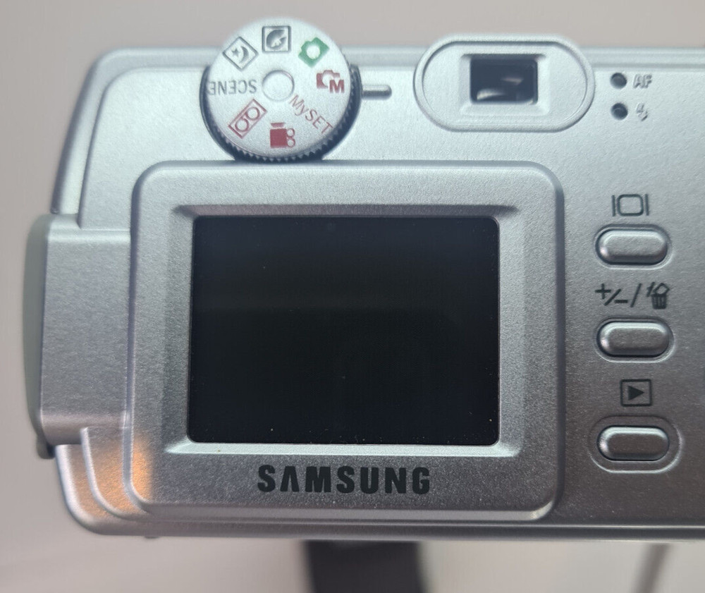 Samsung Digimax 3000 3.2MP Digital Camera Fully Working With Samsung Case