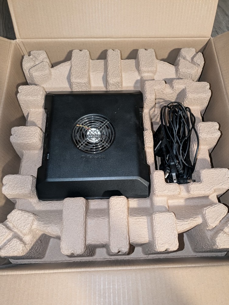 MakerBot Clean Air System for Method 900-0078A