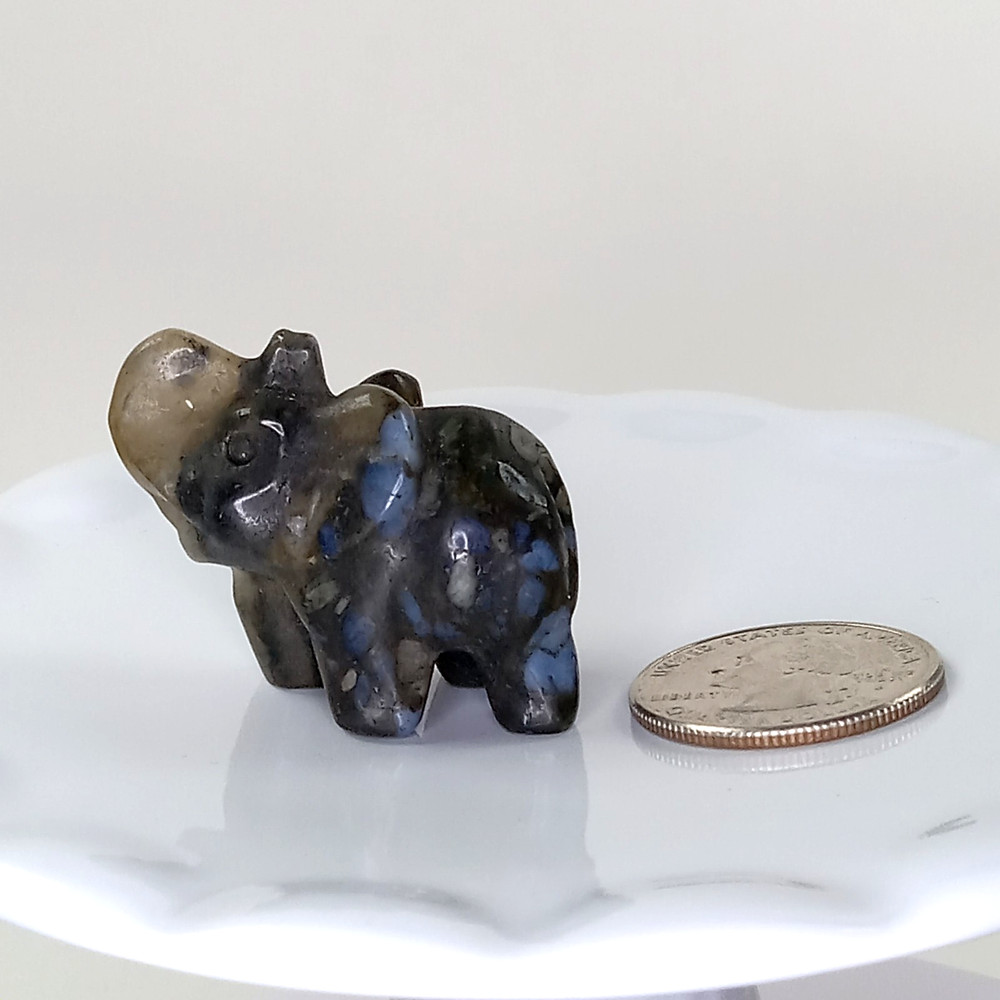 Que Sera Crystal Elephant – Blue & Gray Stone Pattern – 25g | A27