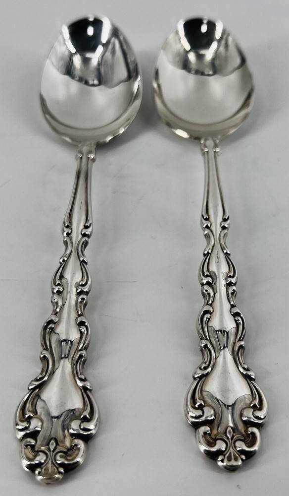 Oneida Community Silverplate Silverware MODERN BAROQUE 2 Tablespoons Soup VTG