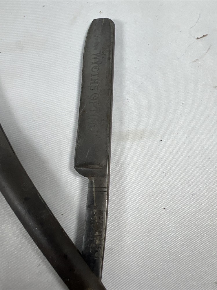 Wyeth's Cutlery "Wyeths Optimo”Straight Razor