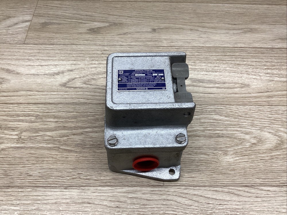 FR-1 MANUAL STARTER SQUARE D SER. A #805B86PR3*CO