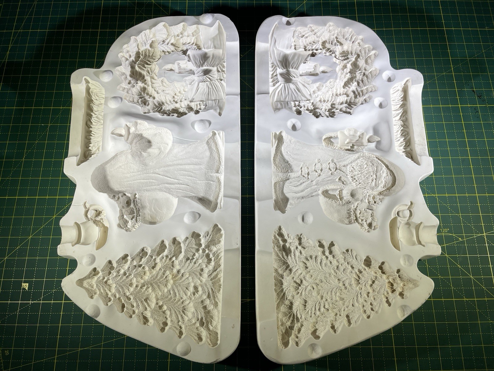 Nowell's NM-1752 Christmas Tree Santa Wreath Candle & Stand Ceramic Slip Mold