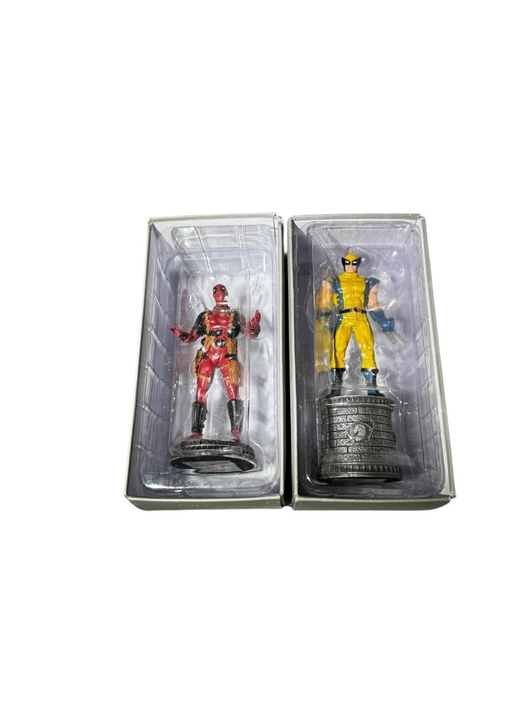 Eaglemoss Deadpool and Wolverine Chess Pieces
