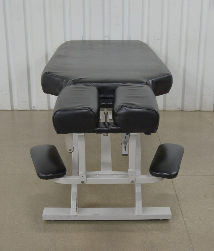 Winco Adjusting Tilt Head Treatment Table 805