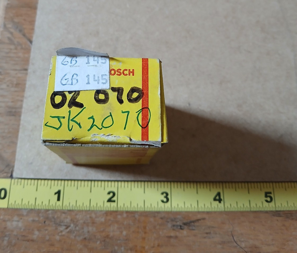 Bosch 02 070 Condenser - NOS