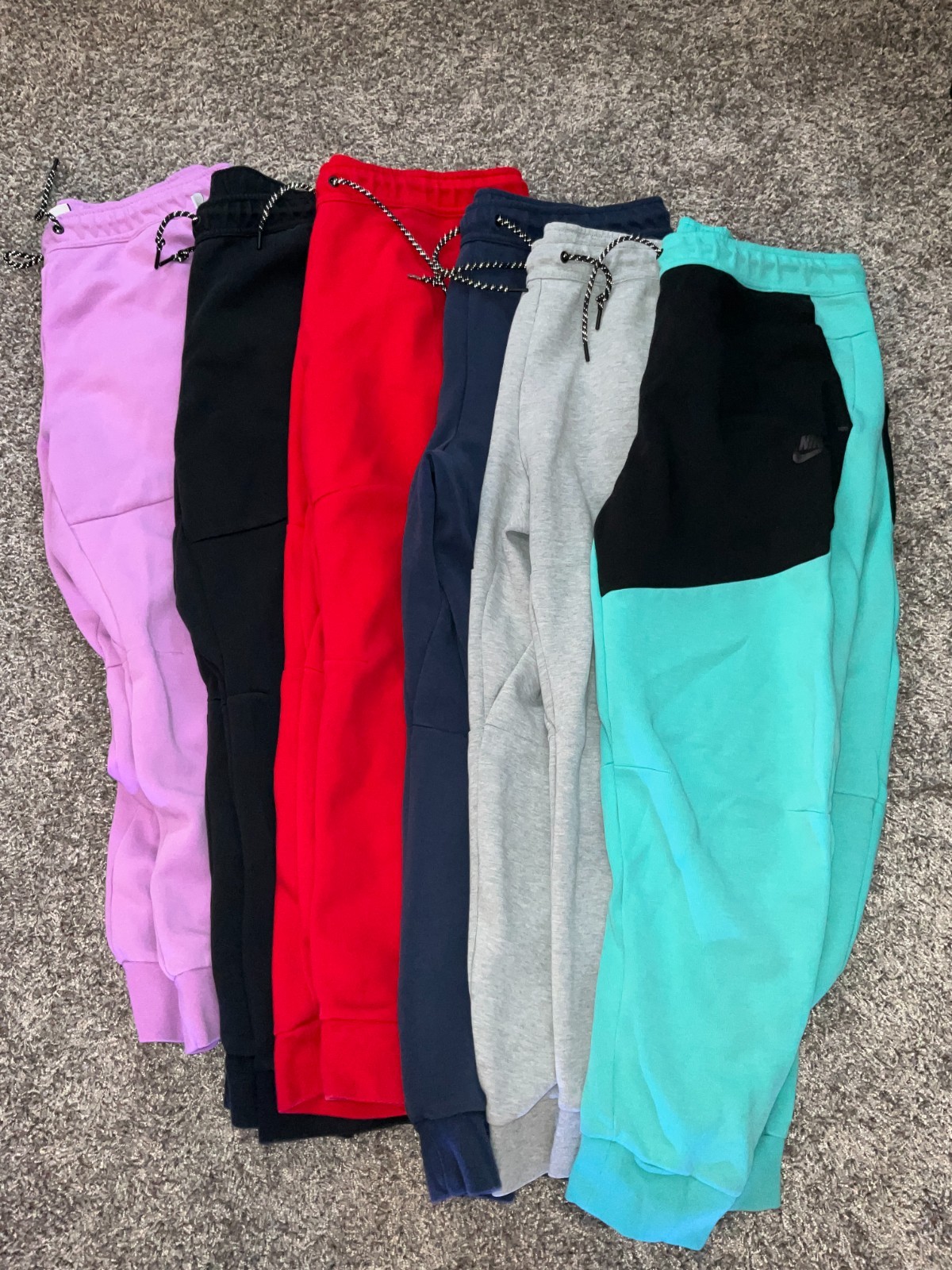 🔥Nike Sportswear Tech Fleece Jogger Pants (Men's XL)