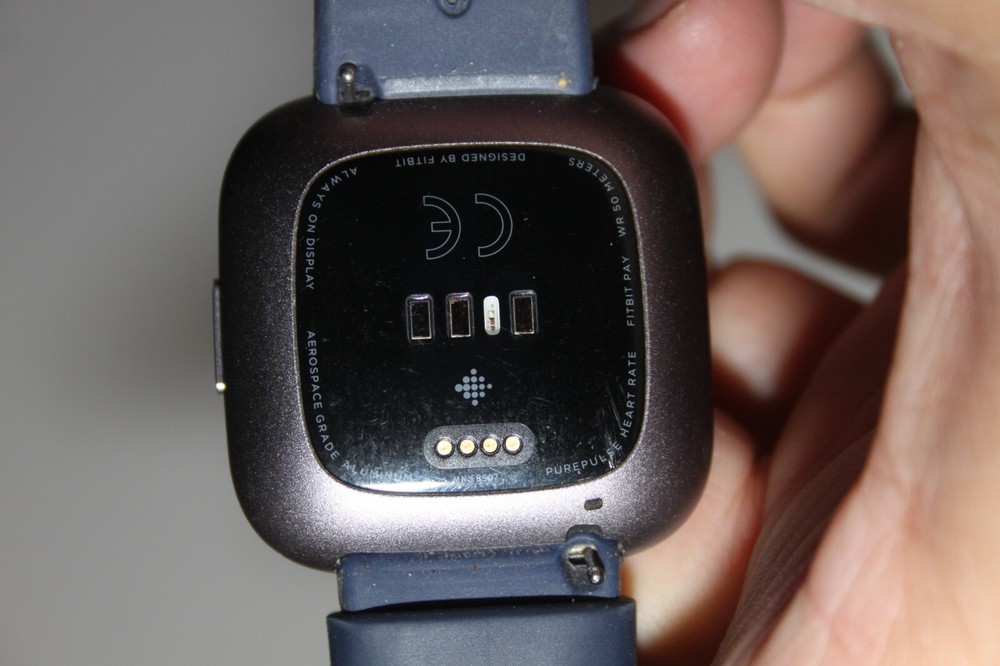 Fitbit Versa 2 Fitness Watch