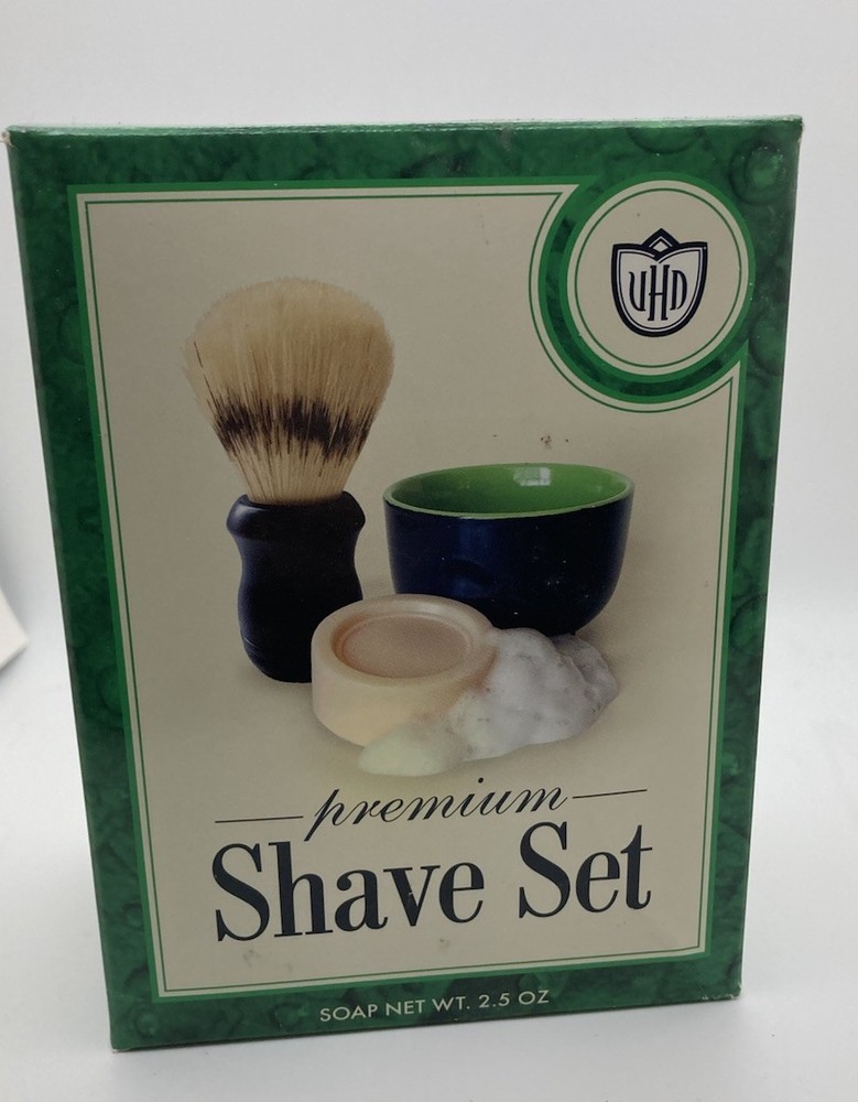 Van Der Hagen Basic Shave Set includes Deluxe Soap + Bowl and Boar Brush