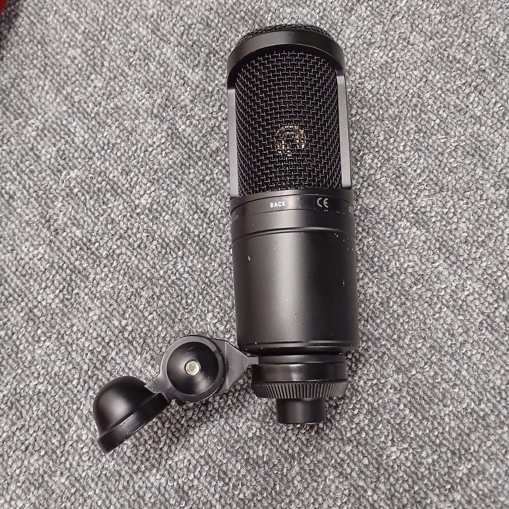 AUDIO-TECHNICA Condenser Microphone AT2020 Used