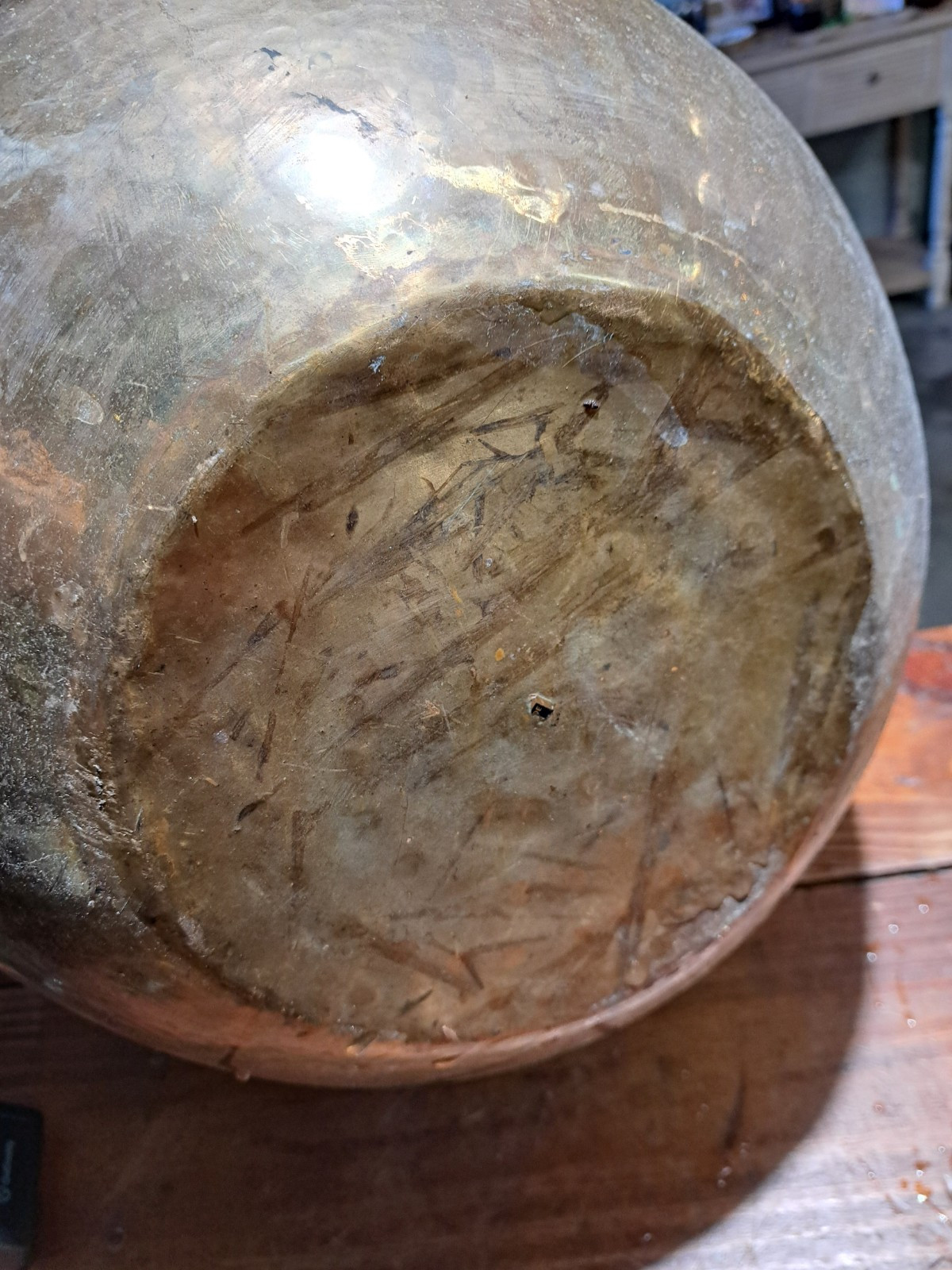 Large Hammered Brass Pot Vintage