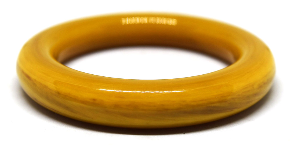 Beautiful Vintage Bakelite Bangle/Bracelet