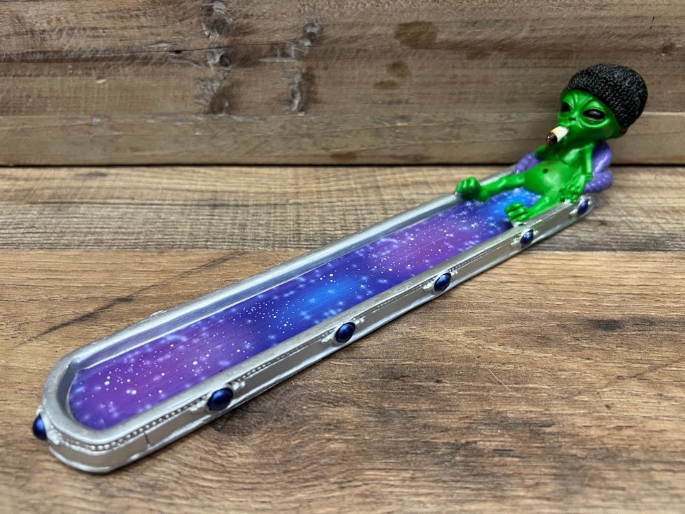 Alien Resin Incense Burner 10" x 2"