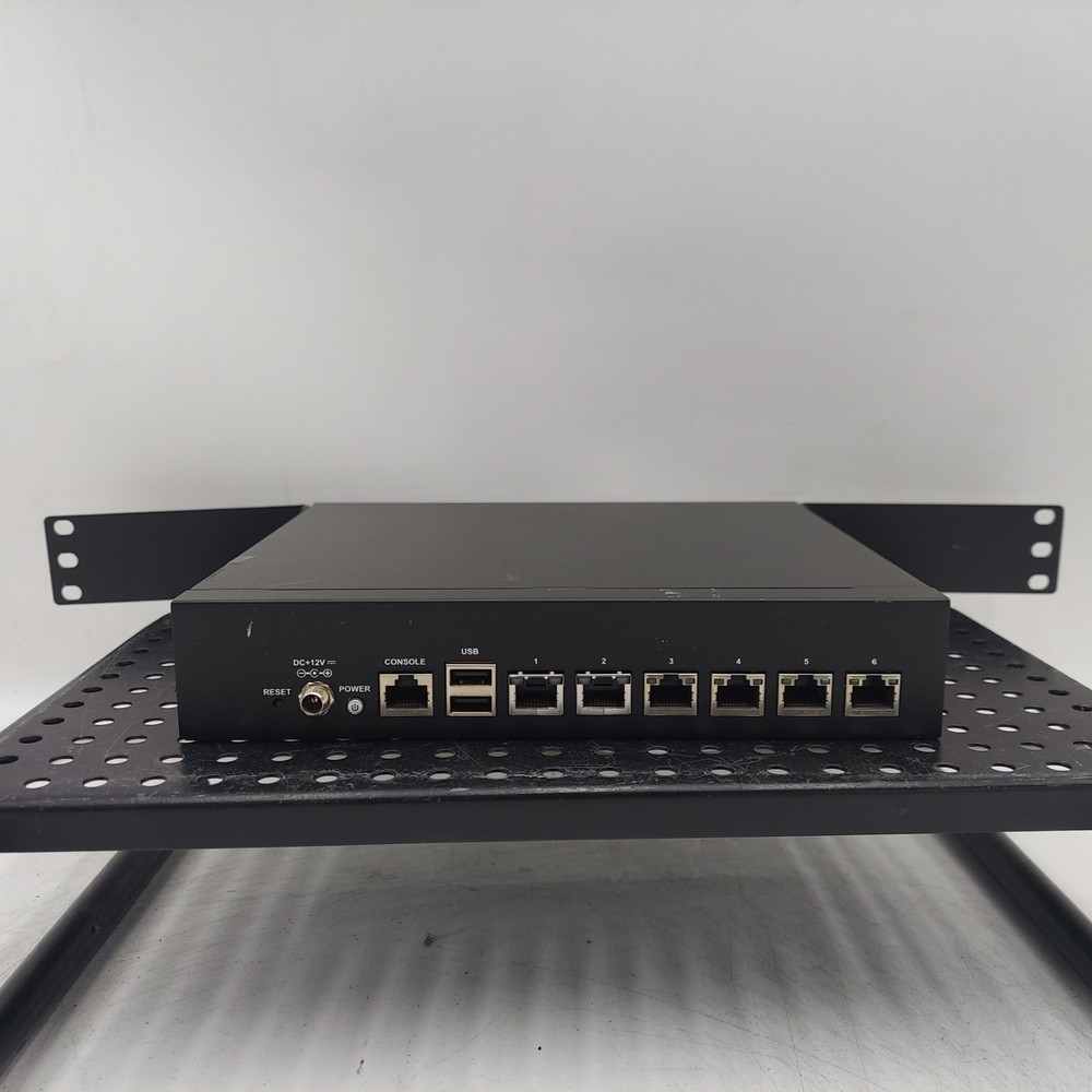 Lanner Electronics FW-7551A Network Appliance