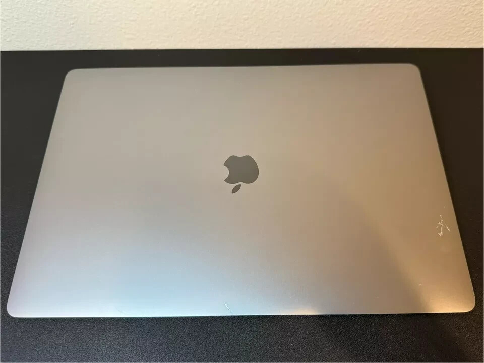 Genuine Apple LCD Screen Assembly 16" MacBook Pro A2141 2019 Replacement
