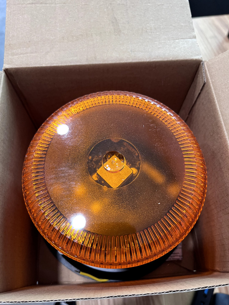 Ecco Strobe Light: Amber, Pipe & Surface Mount, 12V 7965A
