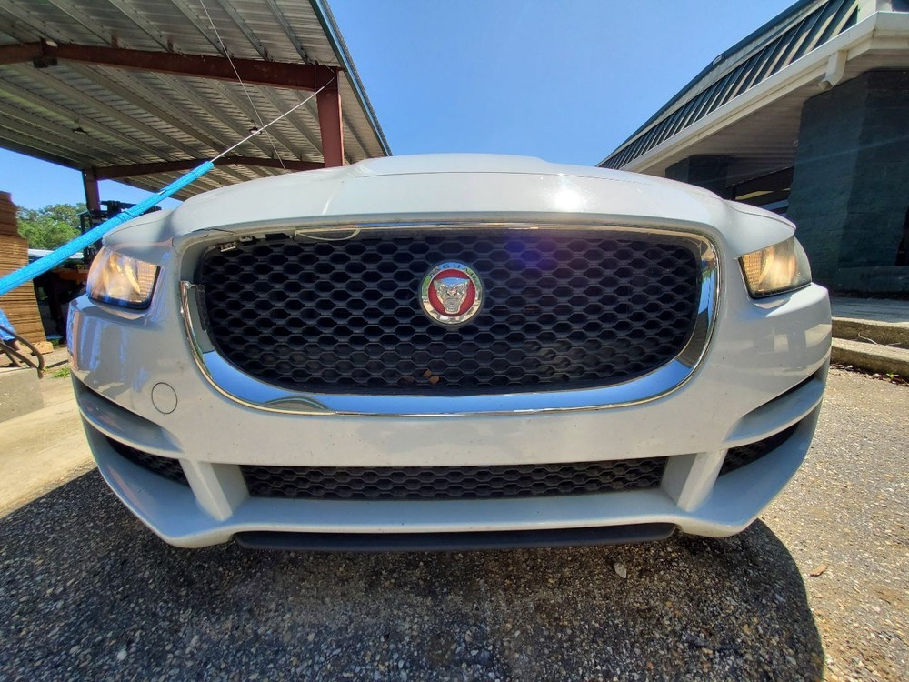 2017 Jaguar XE OEM Jack With Tools