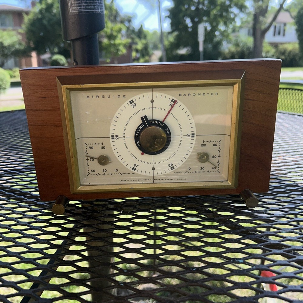 Vintage Airguide Barometer