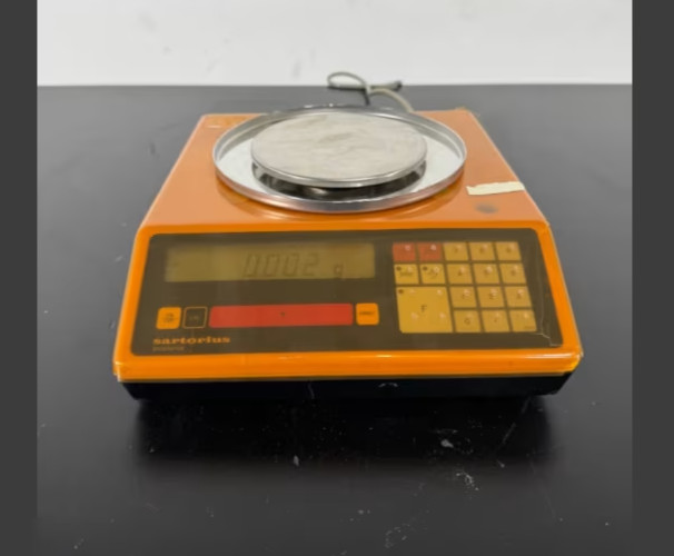 Sartorious E2000D Top Loading 500/2000g Capacity Laboratory Balance
