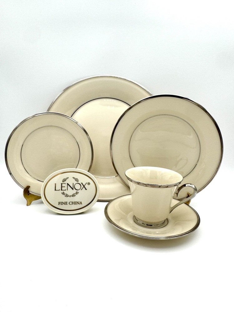 Lenox Solitaire - 5pc Place Setting