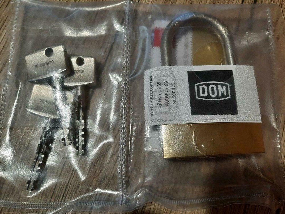 DOM Diamant Padlock /High Security/With 3Keys and Keycode Card