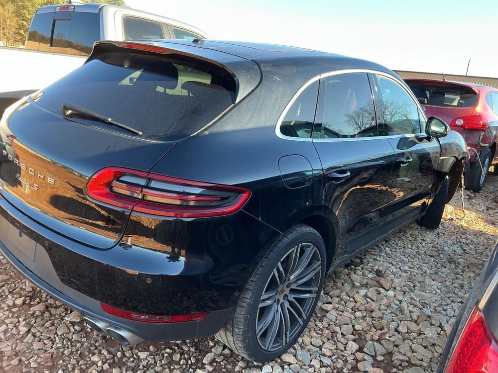 MACAN 2017 Glove Box 4906555