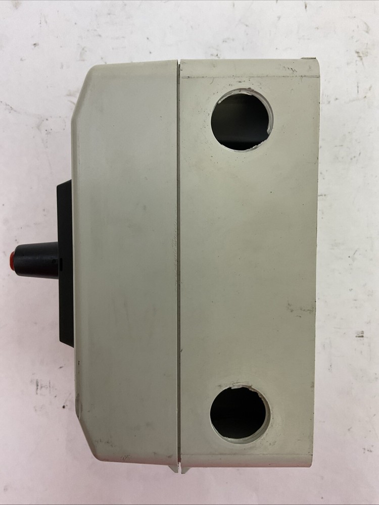 ABB EOT32 DISCONNECT SWITCH 40A 600VAC TYPE 3R, 12