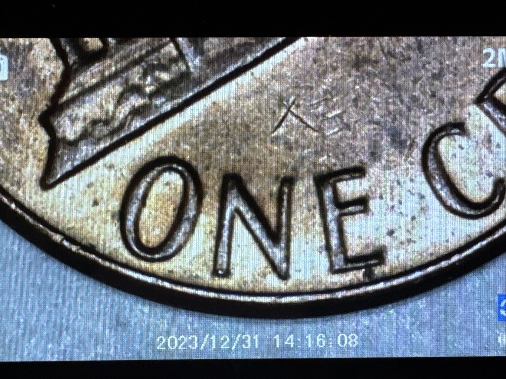 1982 COPPER PENNY Wt 3.1 Grams GREASE MINT ERROR on Reverse SEE PHOTOS