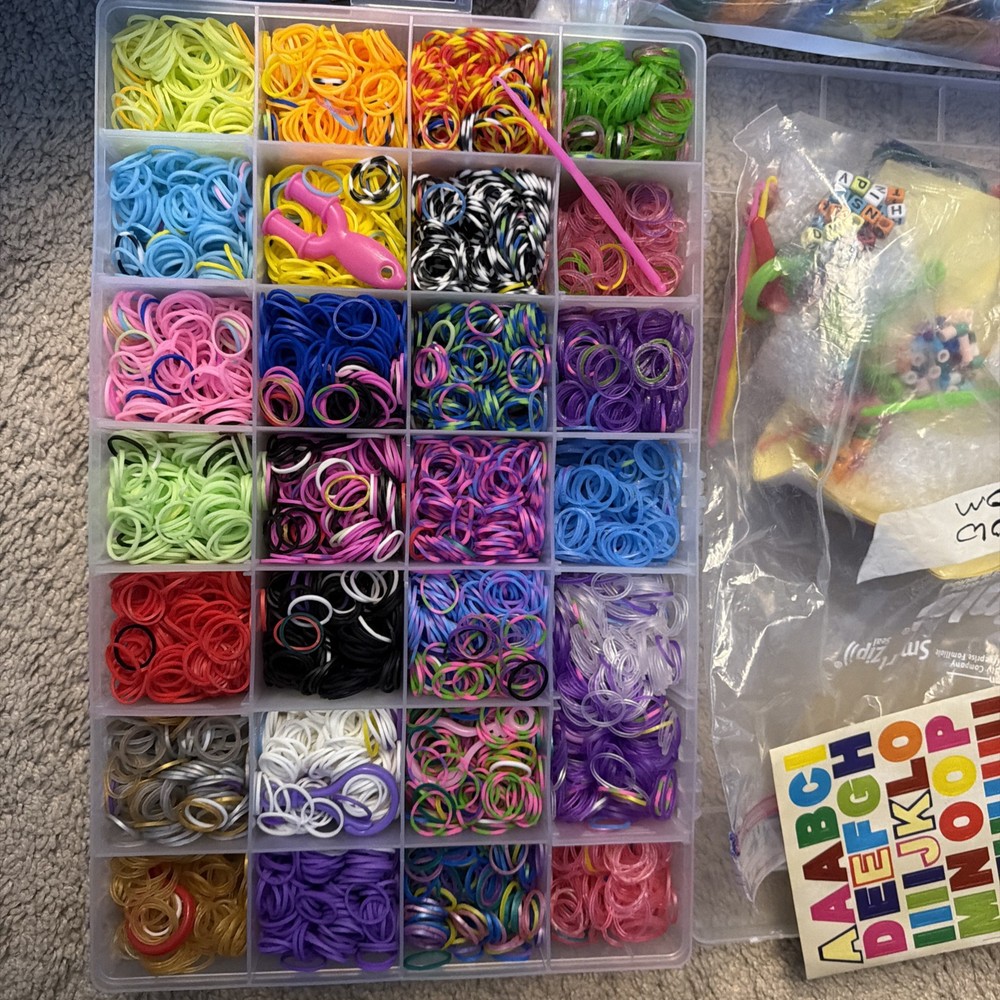 Huge Rainbow Rubber Bands Lot Includes Rainbow Loom Kit
