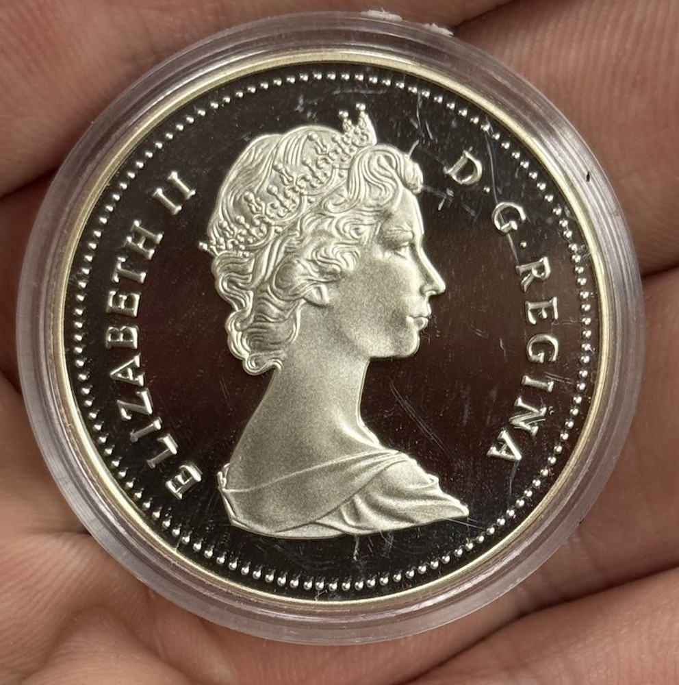1988 Canada Silver Dollar #3634
