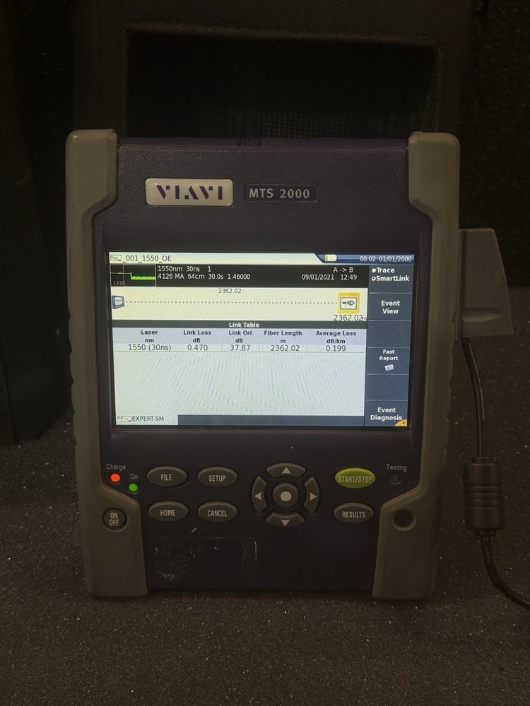 VIAVI T-BERD/MTS-2000 w/ 4126MA Metro-Access OTDR Module - Tested