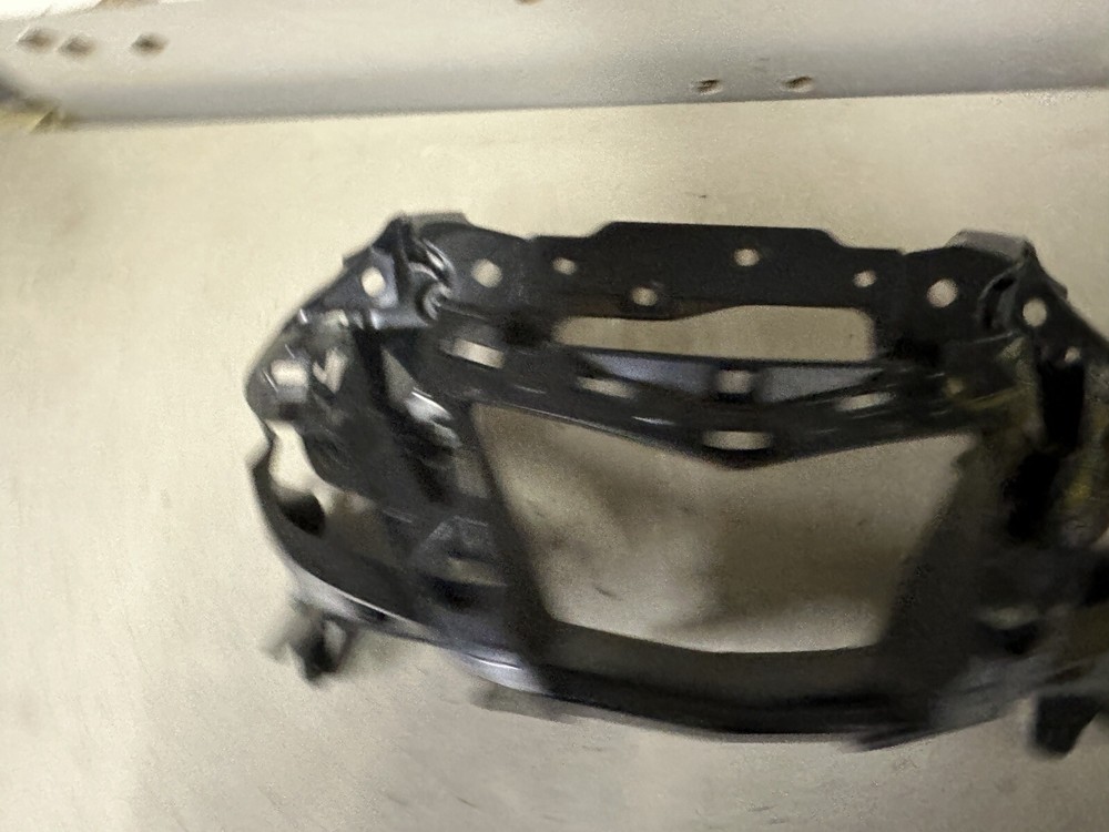 Yamaha R6 BN6 Upper Front Bracket Frame headlights Lights Skeleton